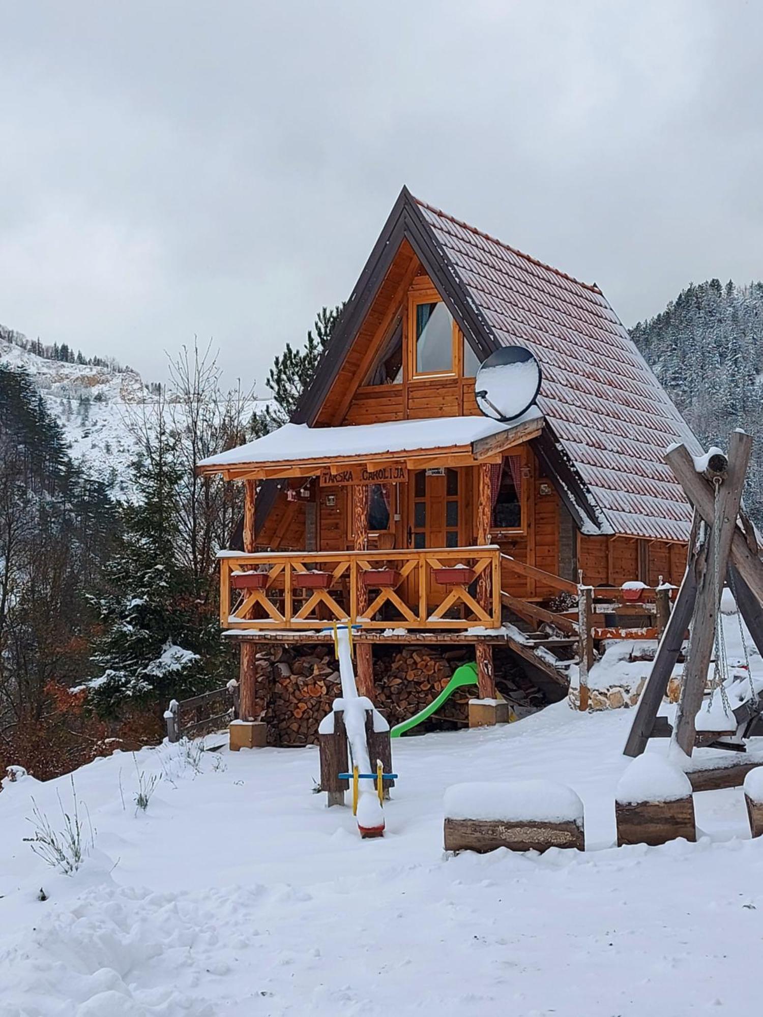 Villa Tarska Carolija Zaovine Popovići Exterior foto